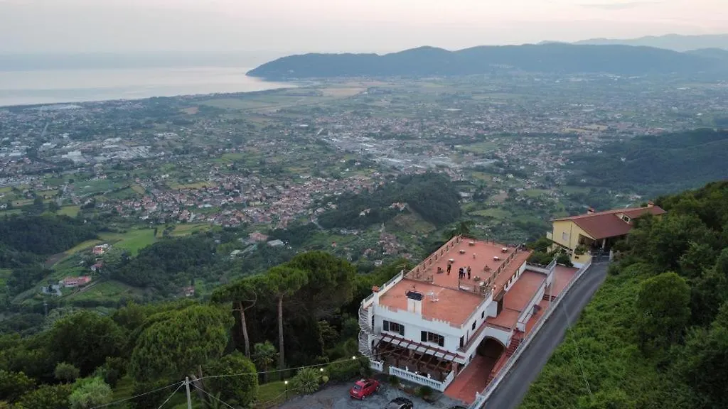 Hotel Ristorante Radar Carrara 0*,