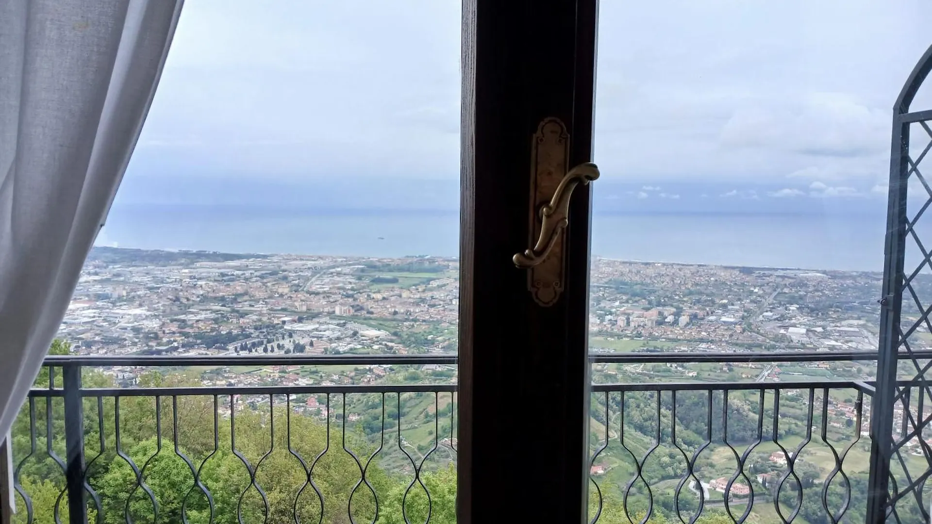 Hotel Ristorante Radar Carrara 0*,  Italy