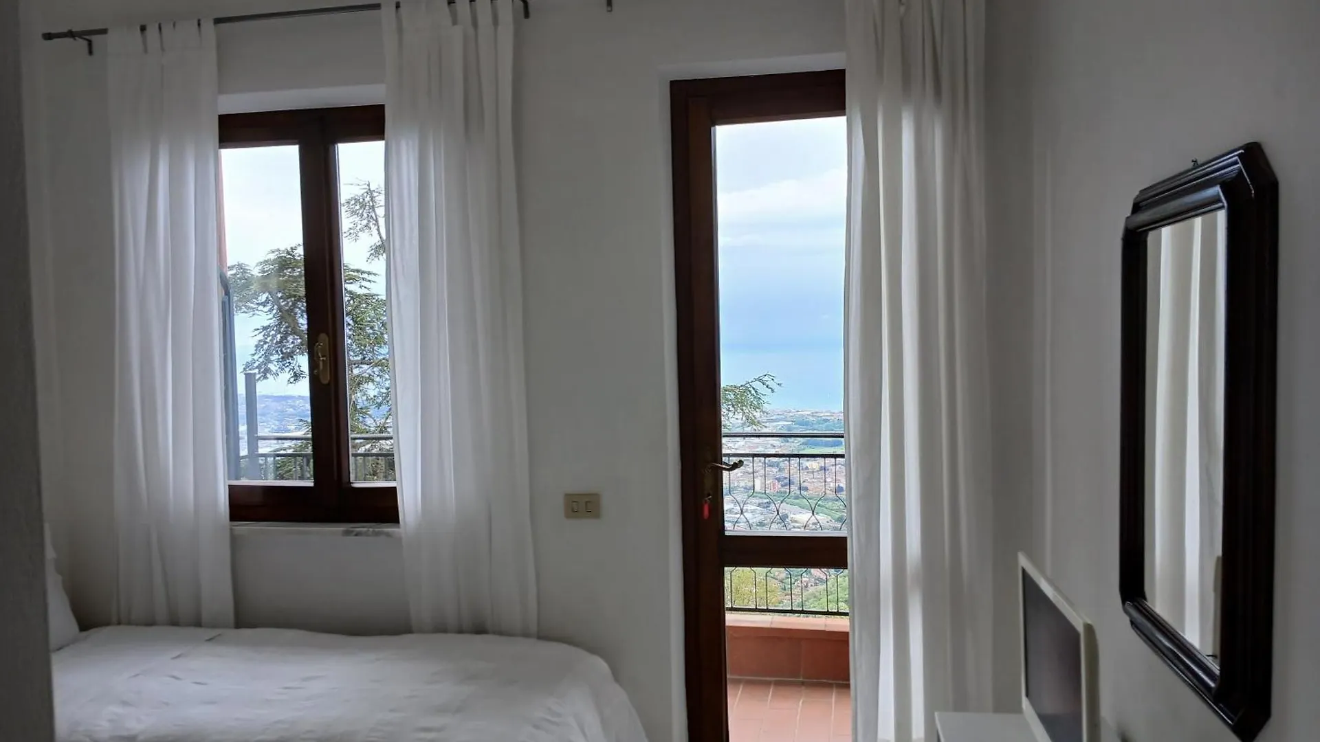 Hotel Ristorante Radar Carrara