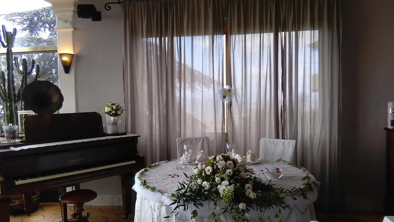 Hotel Ristorante Radar Carrara 0*,  Italy